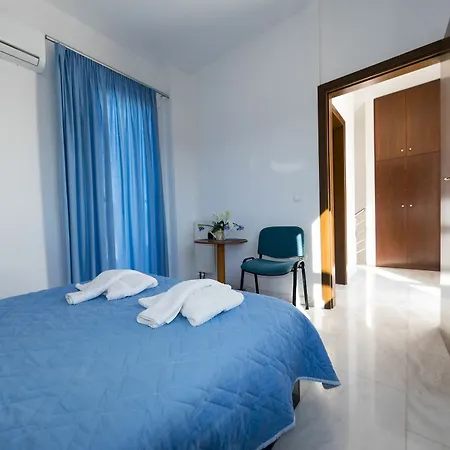 Jiannis House فيلة *