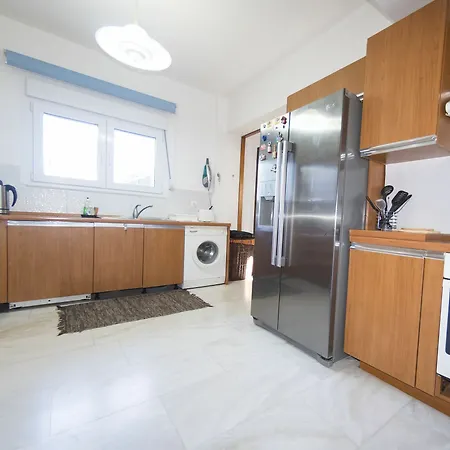 Jiannis House فيلة