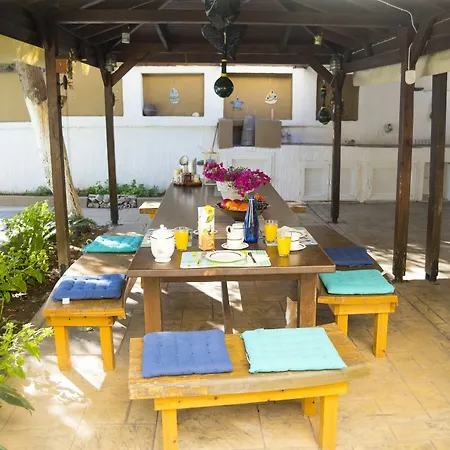 Jiannis House * فاليراكي